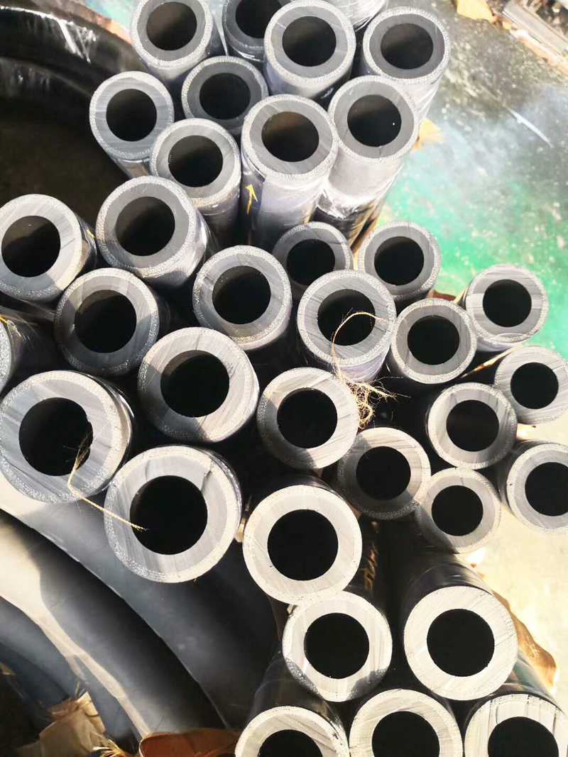 膠管